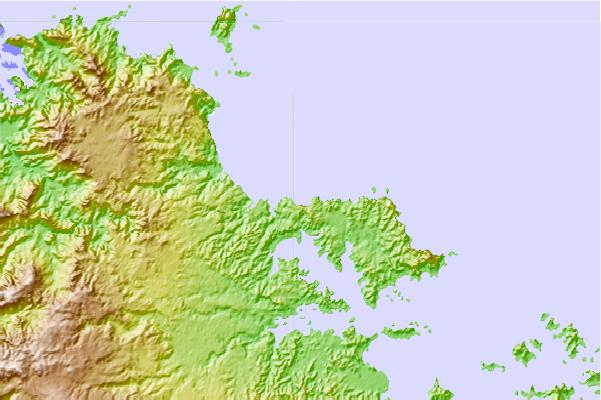 Surf spots cercanos a Taronui Bay-Bombora