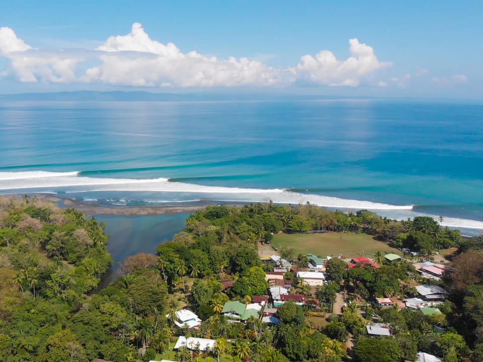 5 Reasons Why Costa Rica Is A Surfer (and Non Surfer) Paradise
