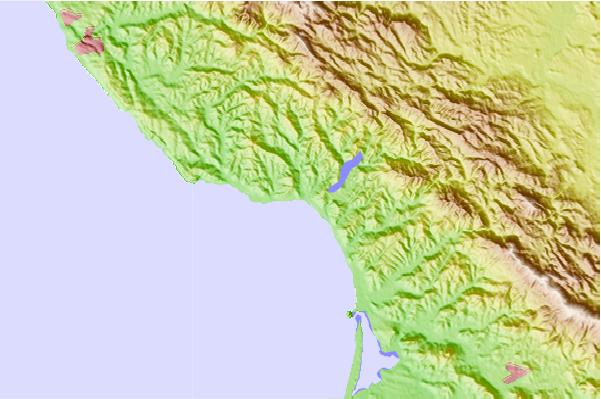 Surf spots cercanos a Cayucos Pier