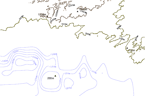 Costa alrededor de Praia Preta