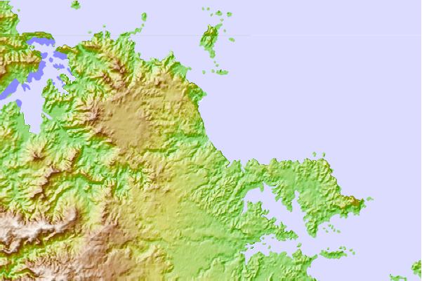 Surf spots cercanos a Takou Bay